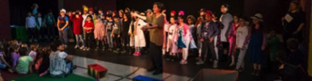 Projektbericht Theaterklasse Wiehagenschule „Unsere kleine Gedichte-Show“